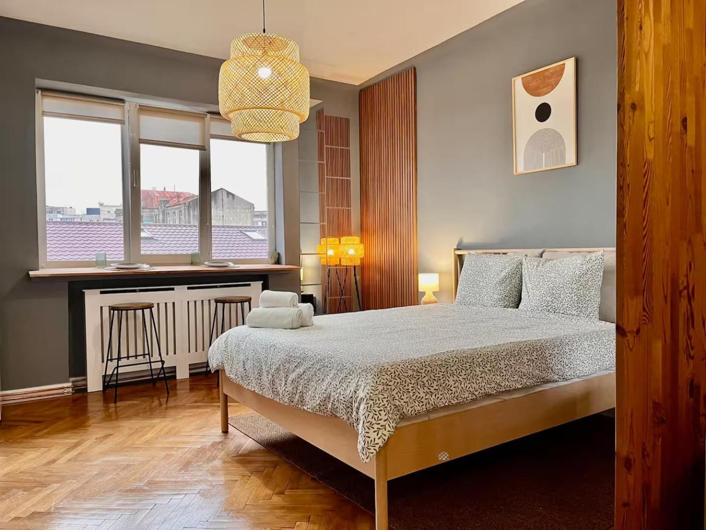 Woodie Studio With Premium Comfort By Piata Unirii Бухарест Екстер'єр фото
